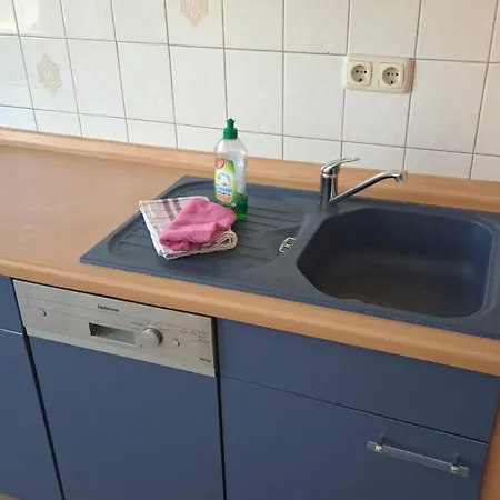 Stellas Monteurwohnungen * Crimmitschau