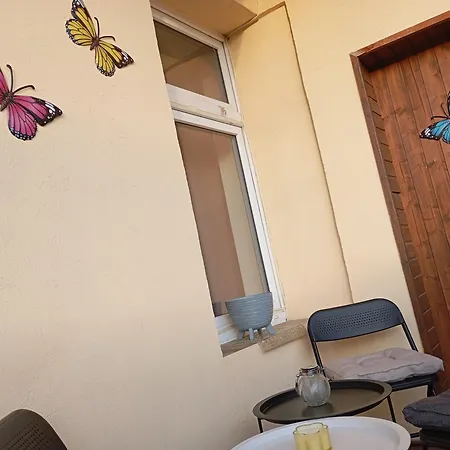 Stellas Monteurwohnungen Crimmitschau